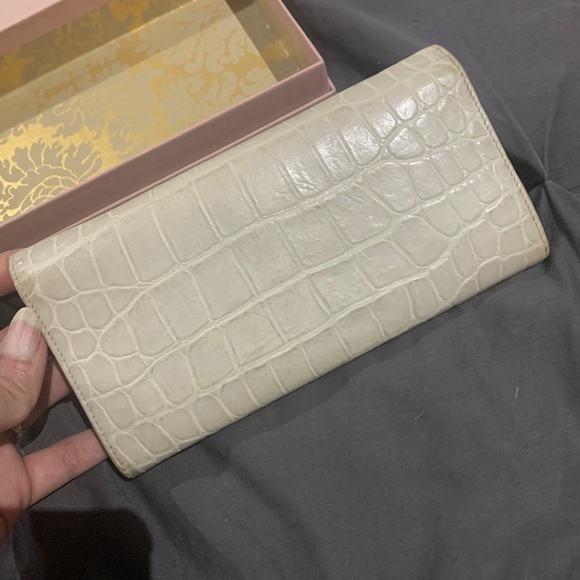 Auth. Miu miu wallet - 100% authentic - Picture 7 of 7